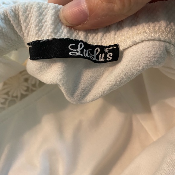 EUC Lulu’s Off White Worth the Waist Knit Mini - Picture 9 of 9